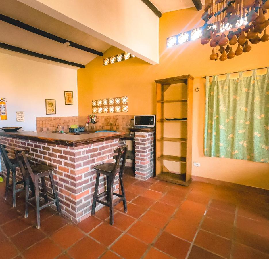 Hostal La Casa De Felipe Taganga Luaran gambar