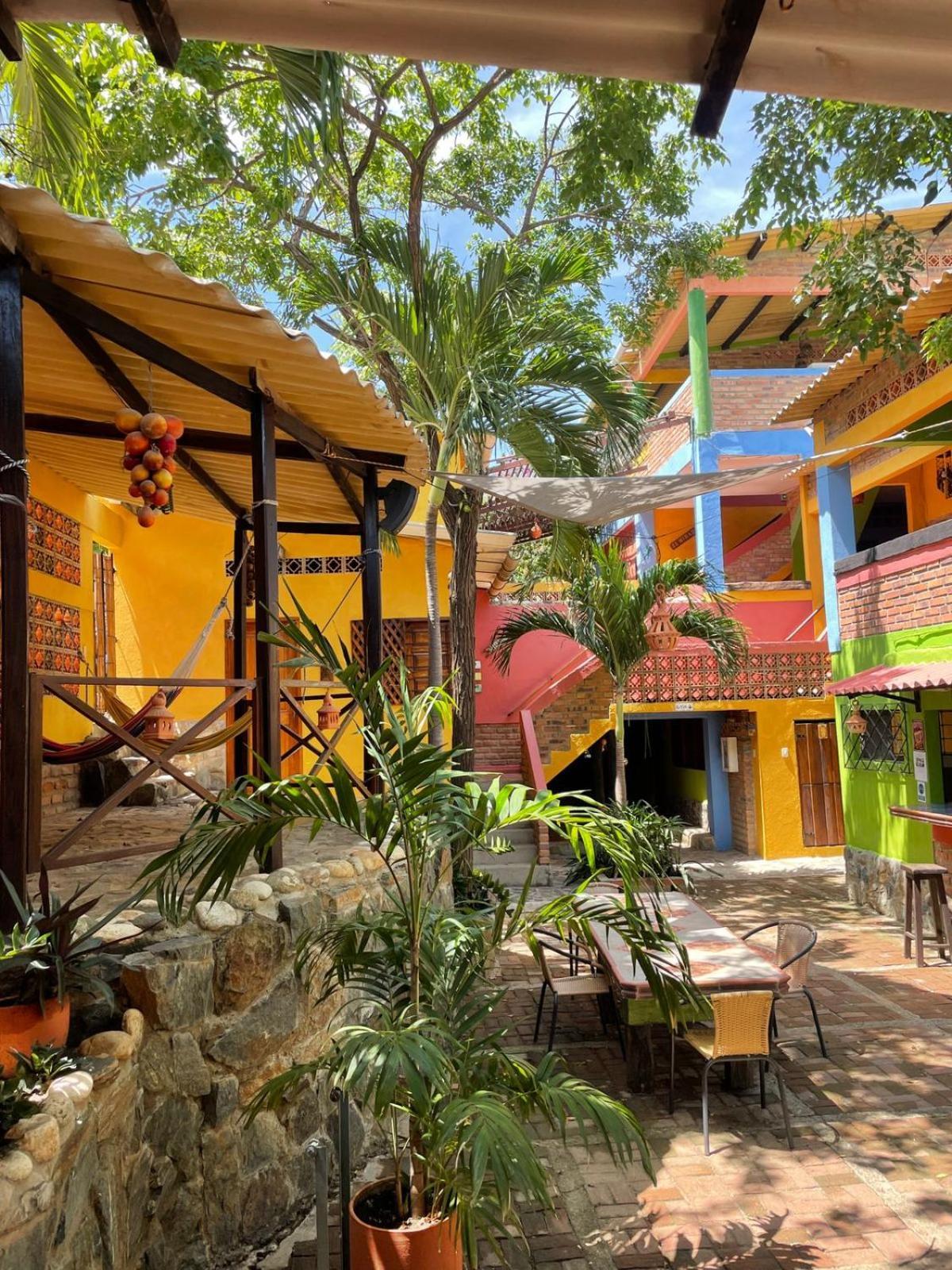 Hostal La Casa De Felipe Taganga Luaran gambar