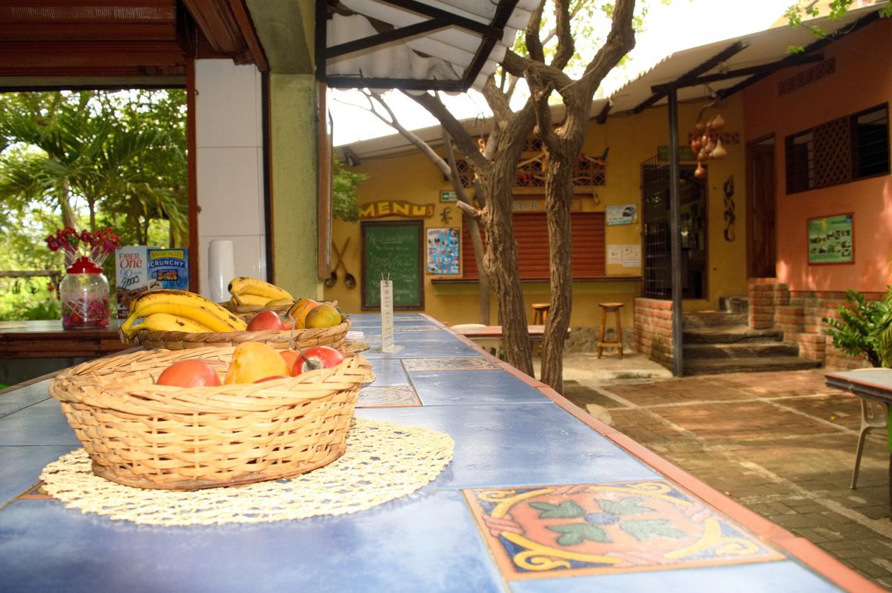 Hostal La Casa De Felipe Taganga Luaran gambar